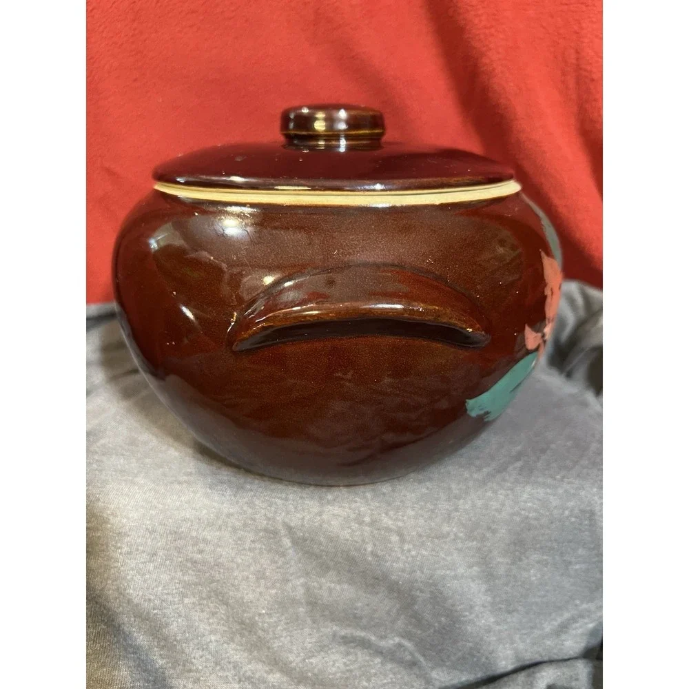 Vintage Ceramic Bean Pot With Lid & Handles Painted Floral Design‎ USA (2015)